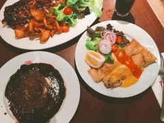 -Pancakes on the rocks(Darling Harbour)