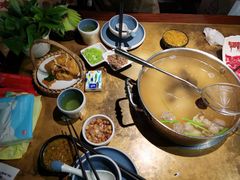 -左庭右院鲜牛肉火锅(新梅广场店)