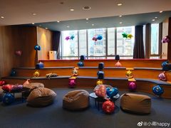 -蔚来中心(北京中关村店)