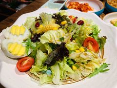 -明洞阿姨·韩式酱蟹烤肉·创意料理(三元桥店)