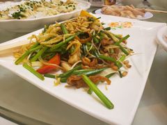 鸿星小炒皇-东江海鲜酒家(艺都分店)