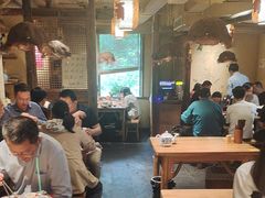 -泥糊破店小酒馆·团建聚餐(南京西路店)