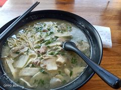 老杭州片儿川-东坡·面(音乐喷泉店)
