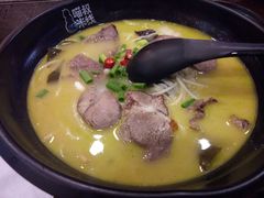 -渝和喵叔米线(南坪万达店)