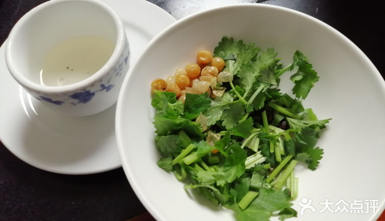 吃饭的朋友先预订座位哟