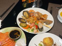 -唐拉雅秀酒店-西锦汇空中BBQ·思创餐厅