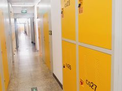 -安东易迷你自助仓储寄存仓库(杨浦店)
