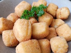 -大树餐厅(红旗街万达店)