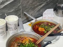-铁锅哥米线