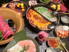 -三出山火锅(南京万象天地店)