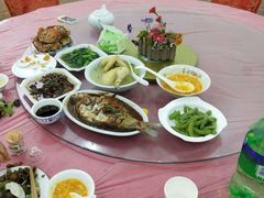 -小陆莲花蟹园农家乐(莲花岛店)