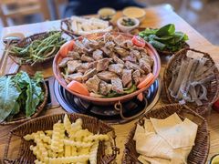 -阿婆情腊排骨火锅(金虹路店)