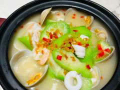 潮汕三鲜煲-潮州府·潮菜·砂锅粥(徐家汇店)
