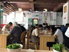 大堂-金实大酥牛肉面