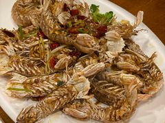 -老东镇啤酒屋海鲜加工·蒸汽海鲜·海鲜烧烤(台东店)