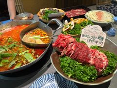 -楠小云·云南鲜菌·鲜牛自助火锅(九眼桥店)