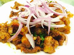 -牧场烧烤餐饮广场