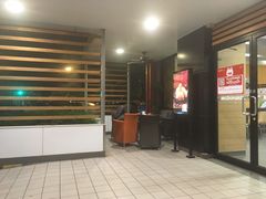 门面-麦当劳(国际社区店)