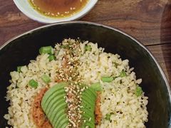 牛油果拌饭-小食院简餐厅