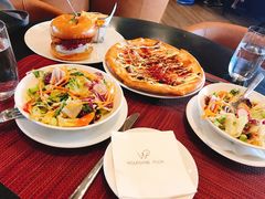 -WOLFGANG PUCK KITCHEN & BAR(迪士尼小镇店)