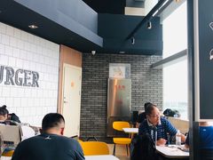 用餐区-麦当劳(太平国际机场店)