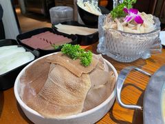 -佬土鹅肠火锅(解放路店)