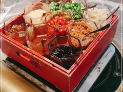 -禄婶鸡煲·打边炉
