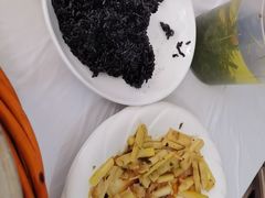 -天乐农家鱼头王(天目湖店)