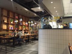 -乐凯撒披萨(东方新世界店)