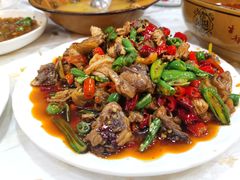 -乡土特色.冷锅鱼.牦牛肉汤锅