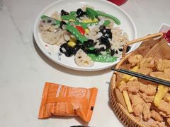 -小吴越·江浙融合菜(惠山万达广场店)