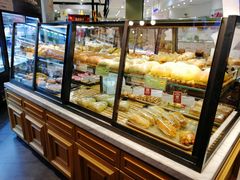面包甜点陈列柜-多乐之日(和平伊势丹店)