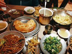 -耶里夏丽·新疆菜·28年喀什老馆(田林东路店)