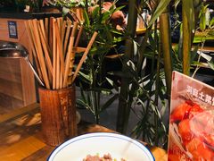 -洞庭土菜小炒馆(易发广场店)
