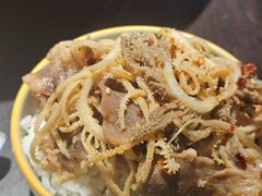 -张翻越·川渝冒菜·武汉黑鸭煲(城北万象城店)