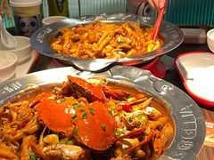 -胖哥俩肉蟹煲(湖滨银泰in77店)