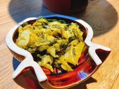 -聚鑫朋酸菜肥肠(文艺路口店)
