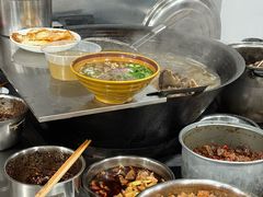 -花溪牛肉粉(八鸽岩店)