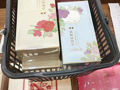 -嘉华鲜花饼·现烤(昆明老街店)