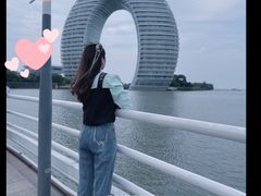 -湖州太湖旅游度假区-月亮广场