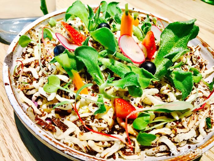 相约榕树下(淮海中路香港广场店)藜麦盆栽色拉图片 - 第22张