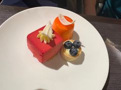 -乐咖啡西餐厅(太湖皇冠假日酒店)