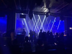 -简奥斯汀·赫本酒吧