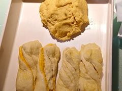 -鱼窝棚柴火铁锅炖(富山屯店)