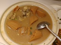 -刘胖子家常菜·蹄花焖藕(中南店)