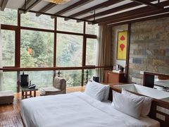 -中铁花水湾温泉酒店(大邑店)