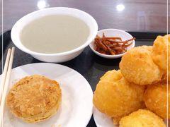 -聚德华天护国寺小吃(甜水园店)