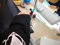 -亨得利钟表商店
