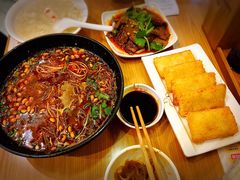 -蓉李记成都名小吃(武汉菱角湖万达店)