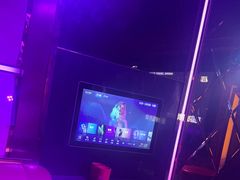 -温莎KTV(珠江路店)